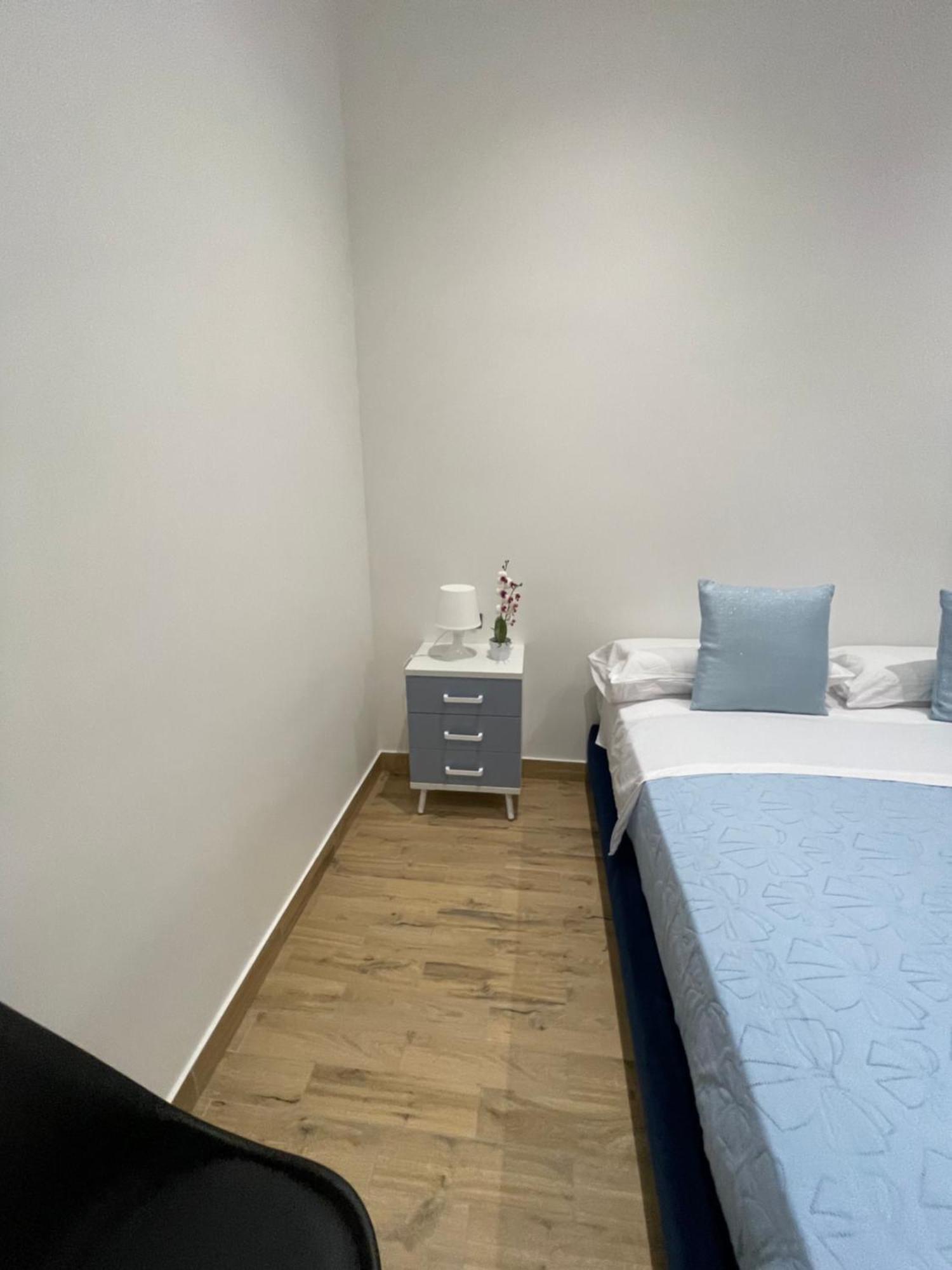 San Gennaro S Room نابولي المظهر الخارجي الصورة